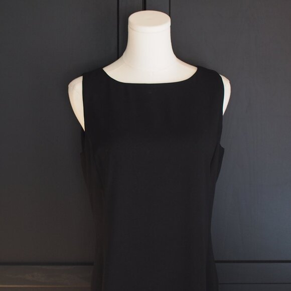 Nygard Collection | Vintage, Gorgeous, Classic Black Shift Dress - Picture 2 of 5